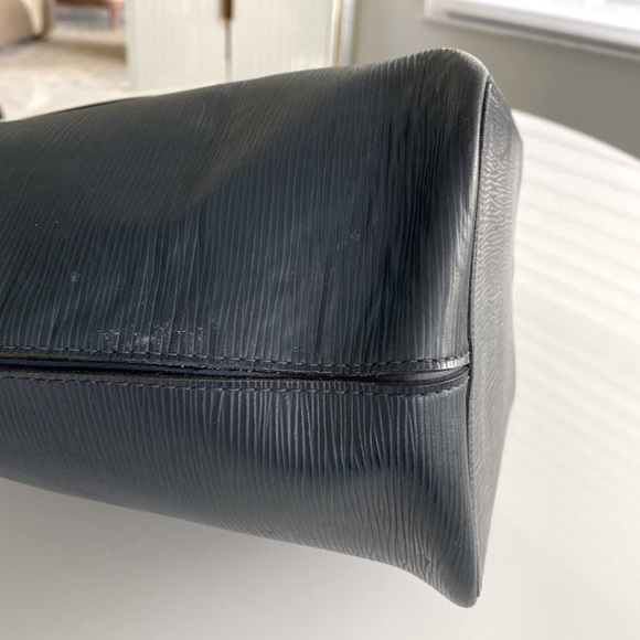 Louis Vuitton Epi Sapphire Neverfull MM - Picture 10 of 16